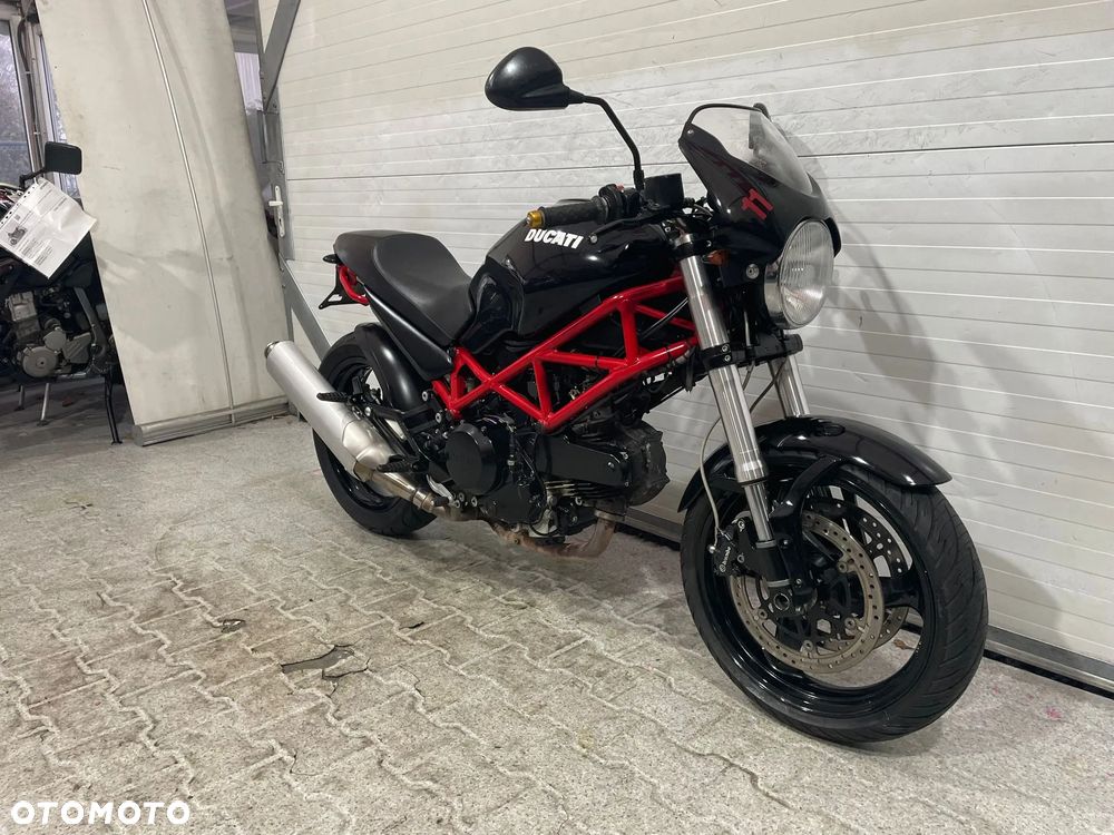 Ducati Monster - 4