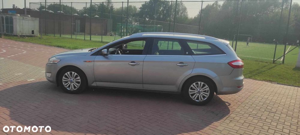 Ford Mondeo 2.0 TDCi Ghia - 5
