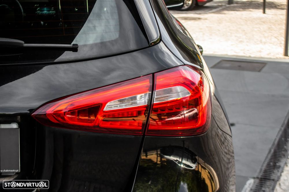 Mercedes-Benz A 180 d Progressive Aut. - 8