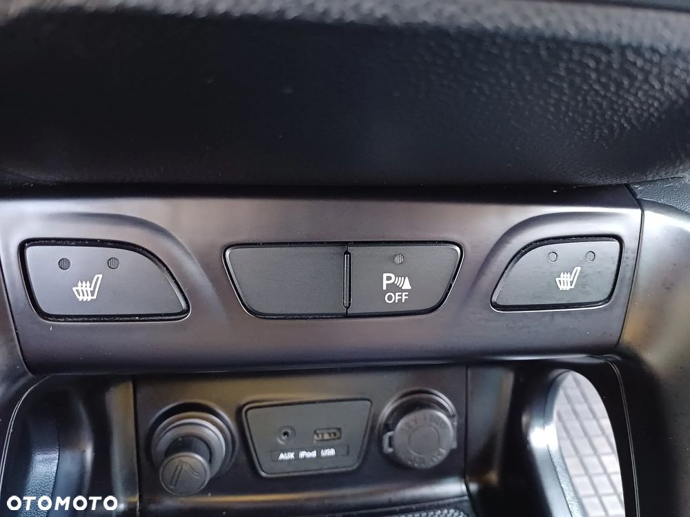 Hyundai ix35 2.0 CRDi Style 4WD - 32