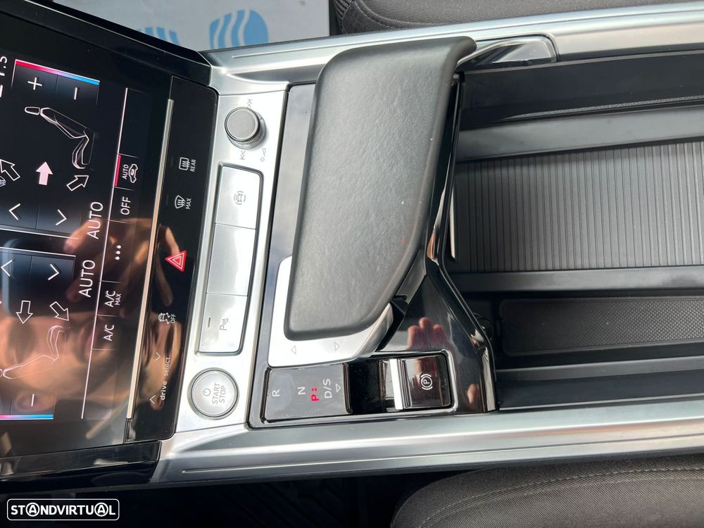 Audi e-tron 55 quattro - 39