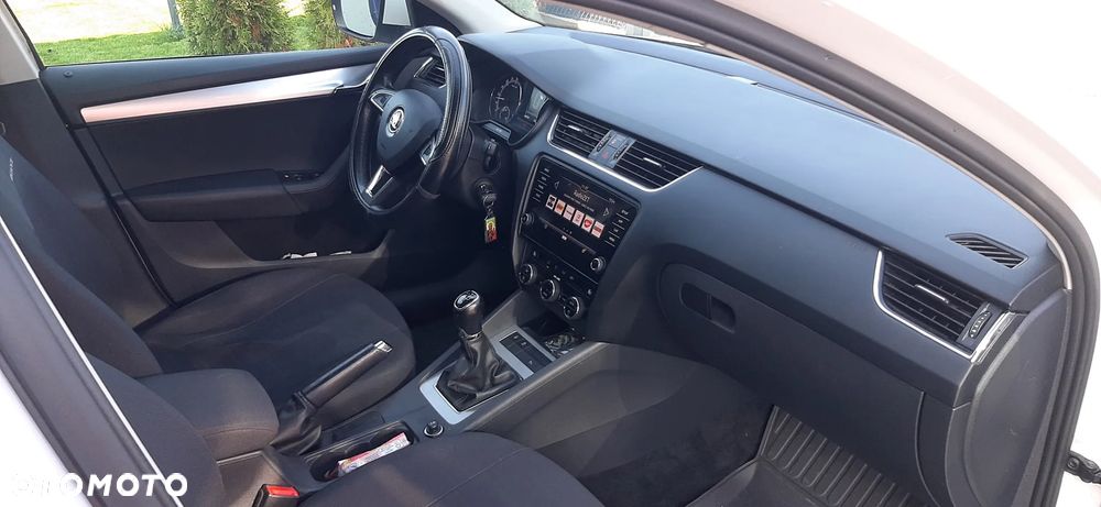 Skoda Octavia - 7