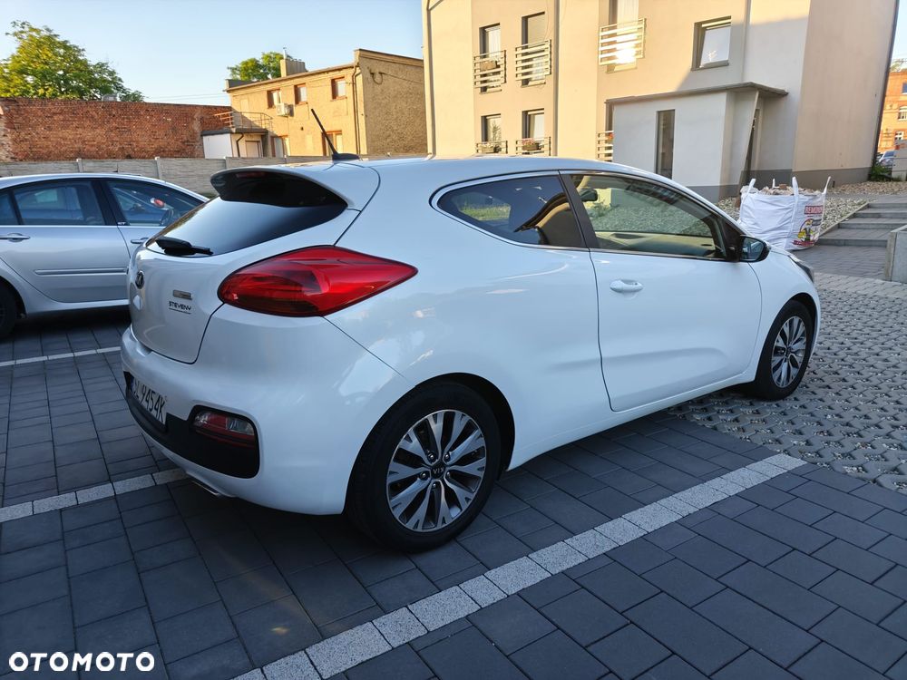 Kia ProCeed 1.6 CRDi ISG Vision - 18