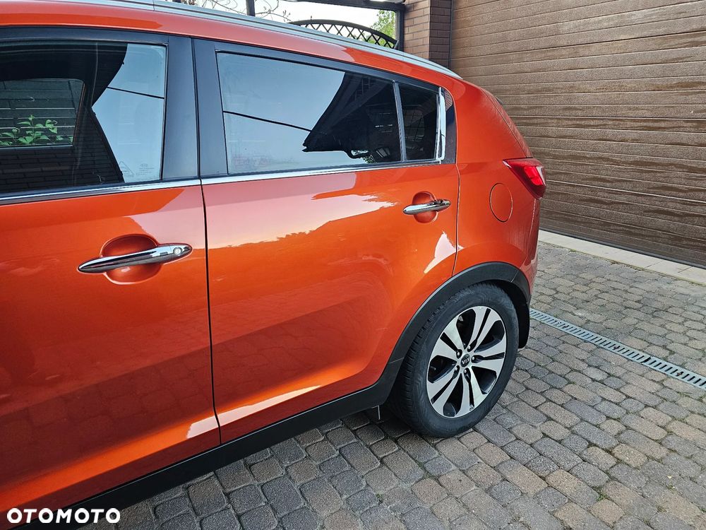 Kia Sportage 2.0 CRDI XL - 14