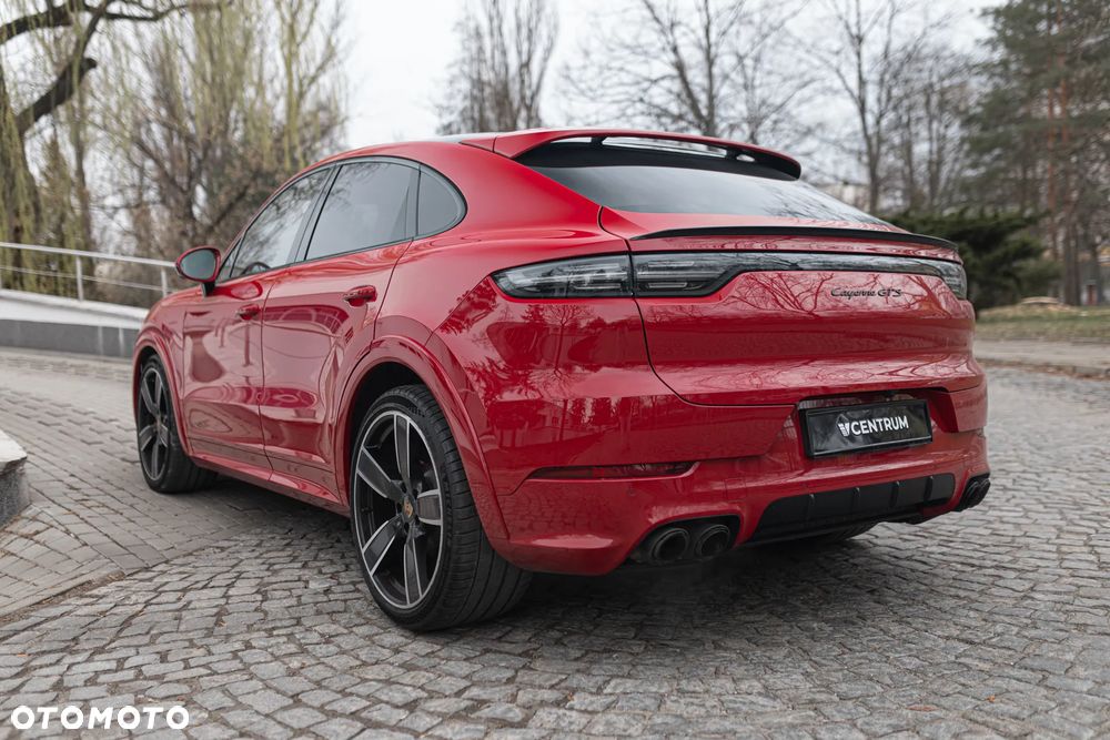 Porsche Cayenne GTS - 10