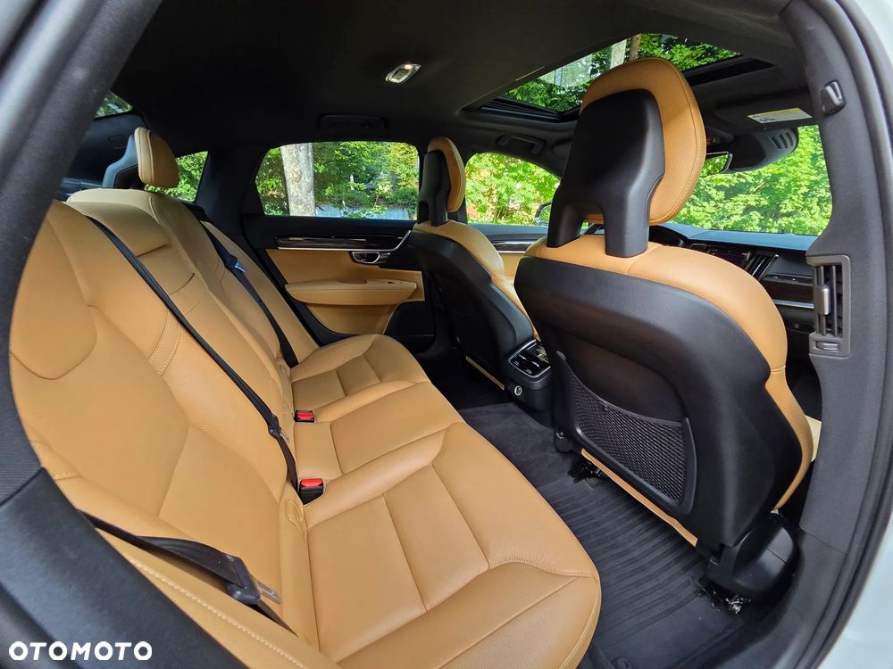 Volvo S90 T6 AWD Momentum - 9