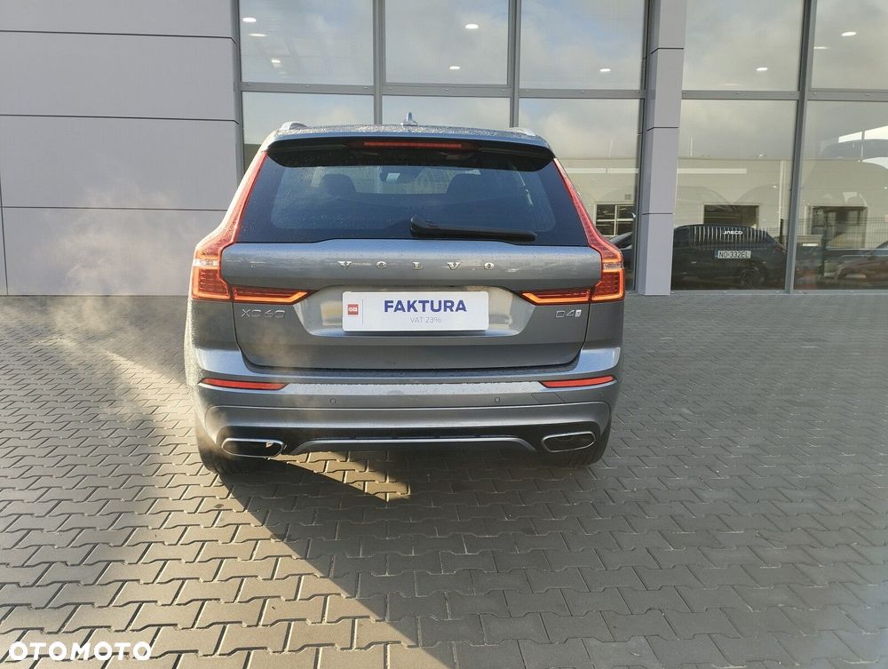 Volvo XC 60 D4 SCR R-Design - 7