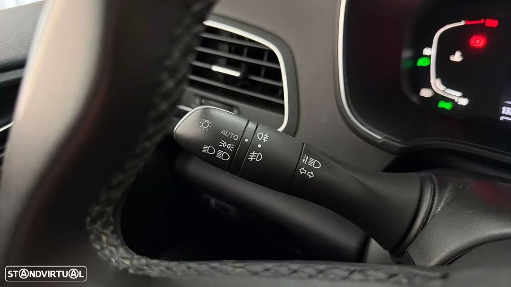 Renault Mégane Sport Tourer 1.5 Blue dCi Intens - 29