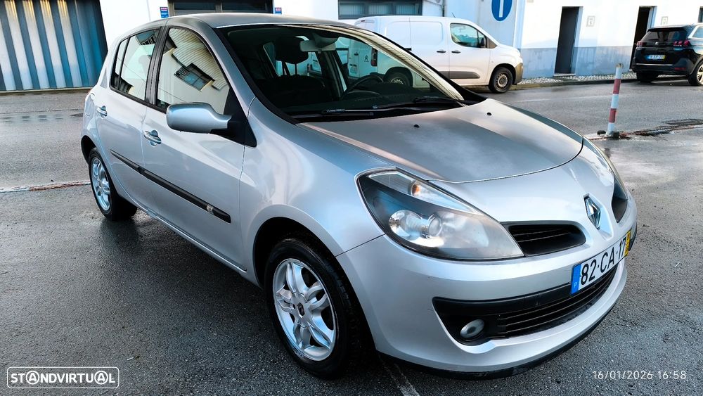 Renault Clio 1.2 16V Dynamique - 22