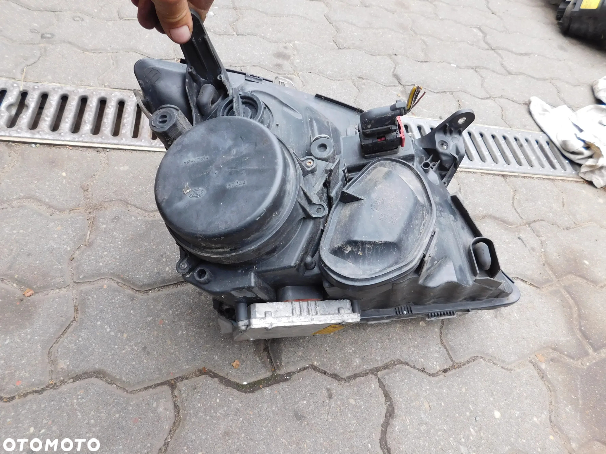 Lampa lewa przód OPEL VECTRA C SIGNUM GTS XENON HELLA kompletna - 6