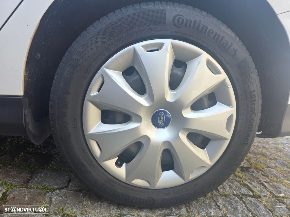 Ford Focus SW 1.6 TDCi Trend Econetic - 13