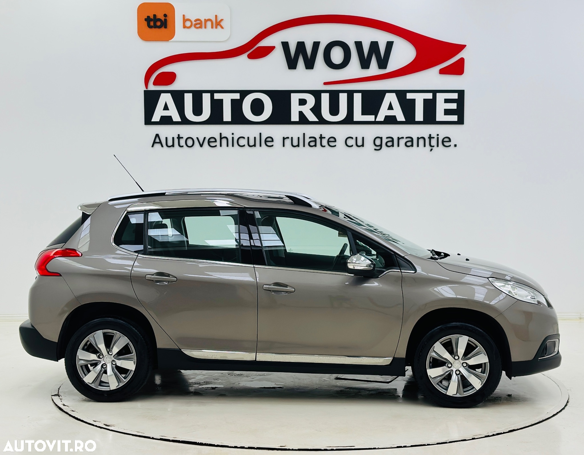 Peugeot 2008 - 12