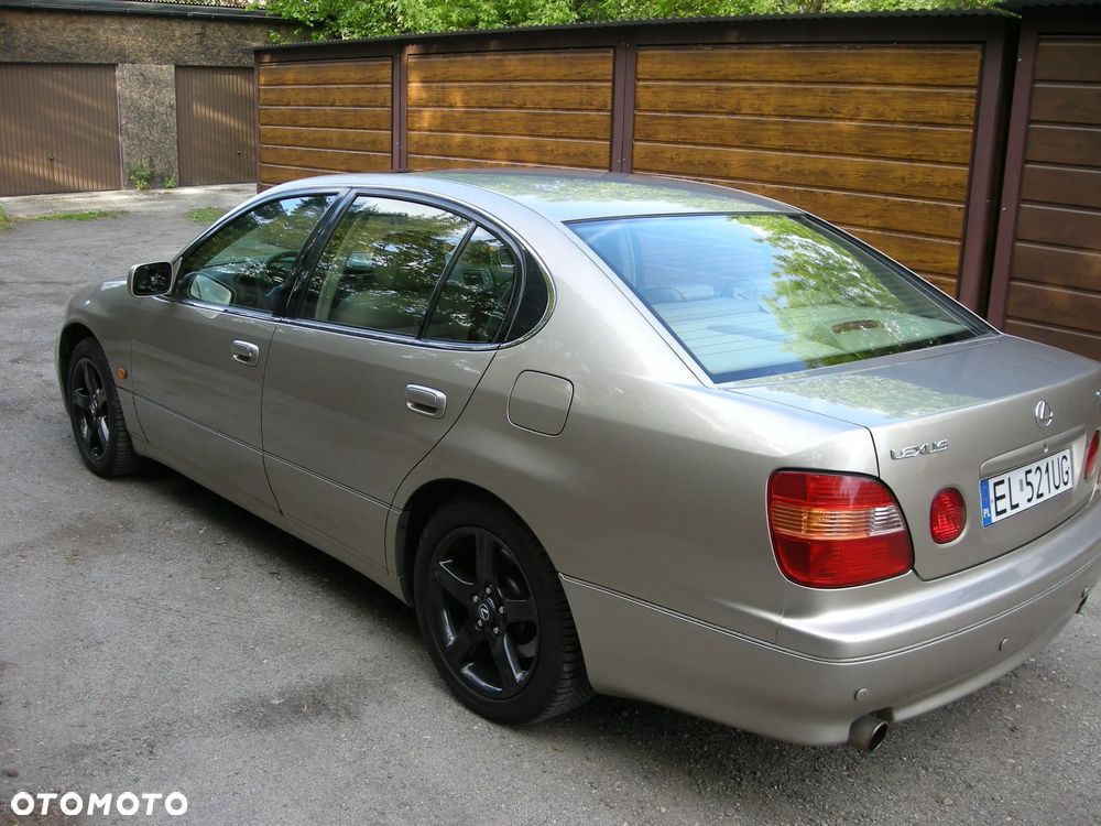 Lexus GS - 2