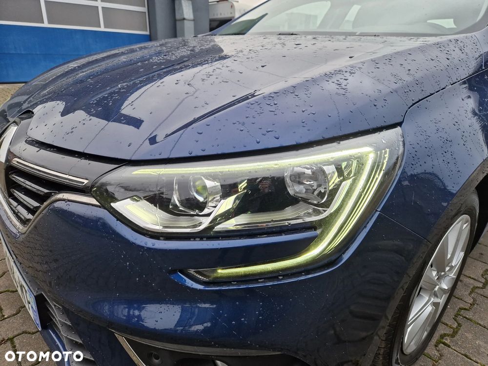 Renault Megane 1.5 Blue dCi Intens - 2