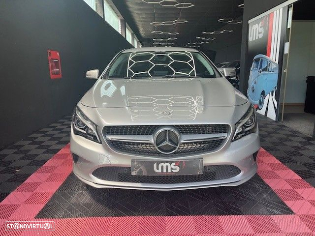 Mercedes-Benz CLA 200 - 2