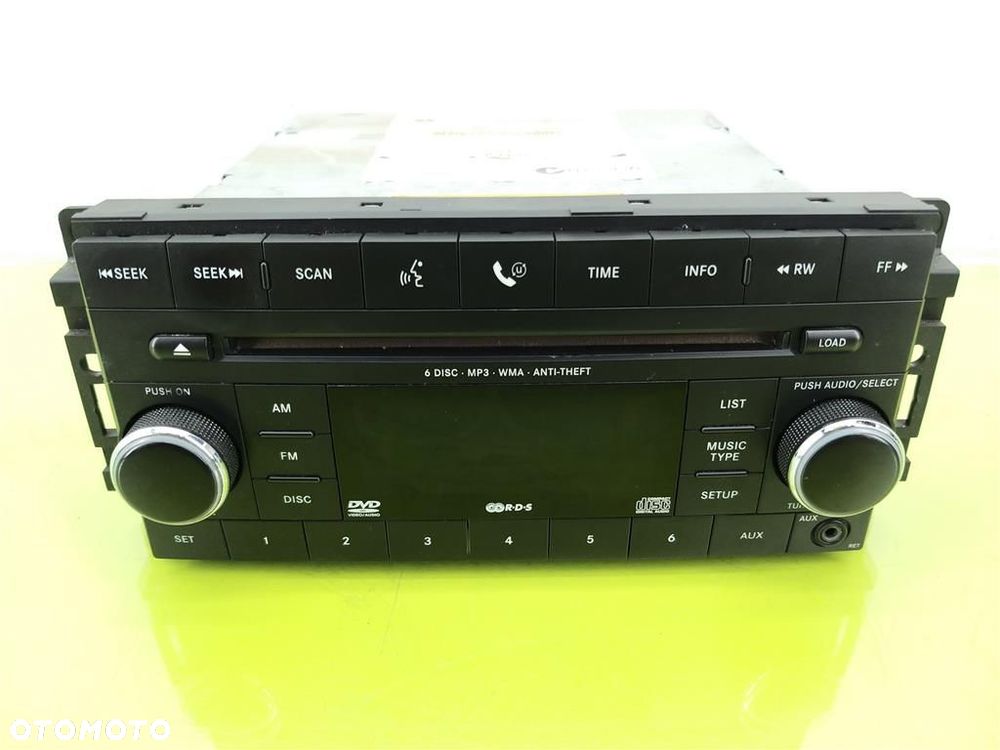RADIO DODGE CALIBER JEEP PATRIOT COMPASS  07-12 R 05064943AD - 1