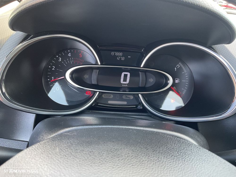 Renault Clio 1.5 dCi Limited - 23