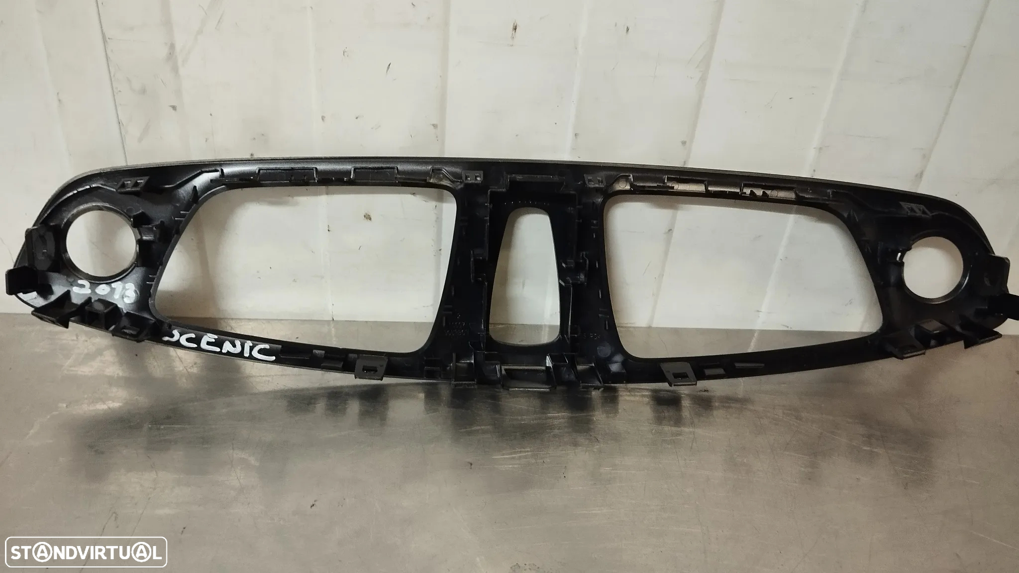 MOLDURA / ARO TABLIER RENAULT SCENIC III 2009-2016 - 2
