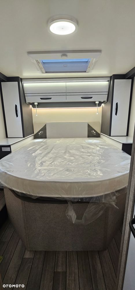 McLOUIS MC4 381 - 15