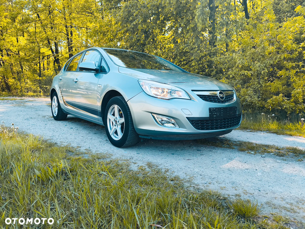 Opel Astra 1.4 Turbo Active