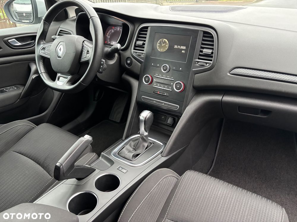 Renault Megane 1.5 Blue dCi Intens EDC - 12