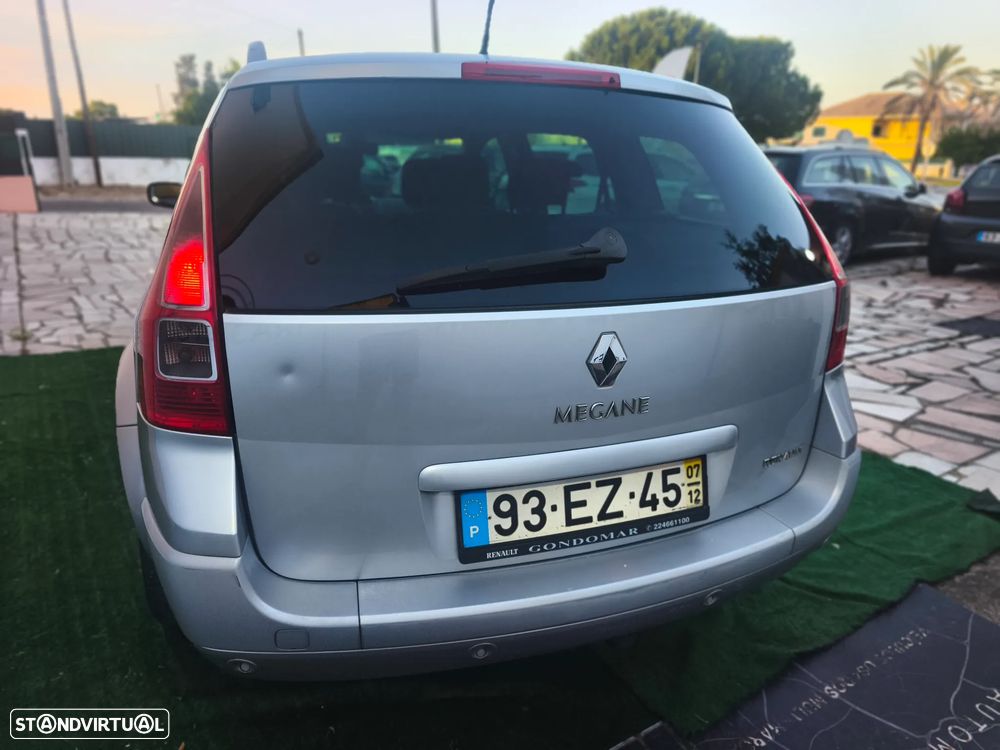 Renault Mégane Break 1.5 dCi SE Exclusive - 4