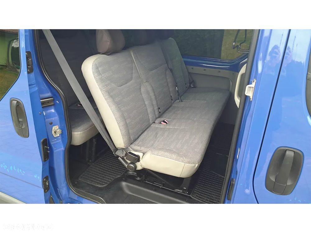 Renault Trafic Passenger Pack Clim - 19