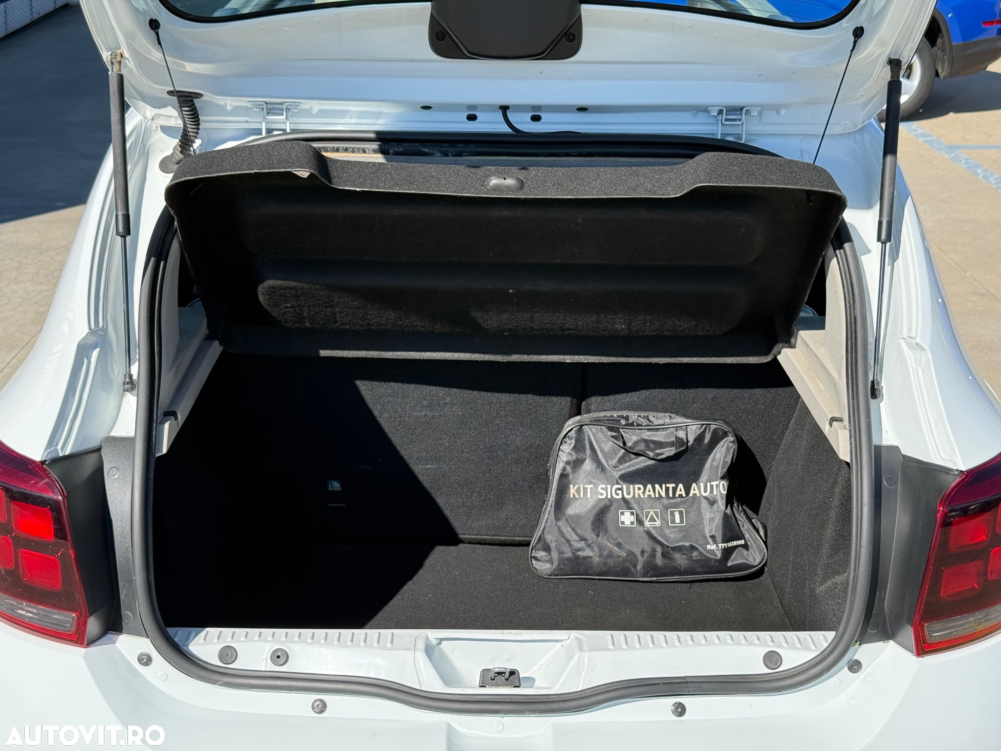Dacia Sandero Stepway ECO-G 100 MT6 Comfort - 22