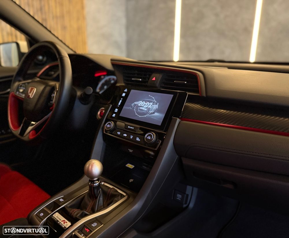 Honda Civic 2.0 VTEC Turbo Type R GT - 29