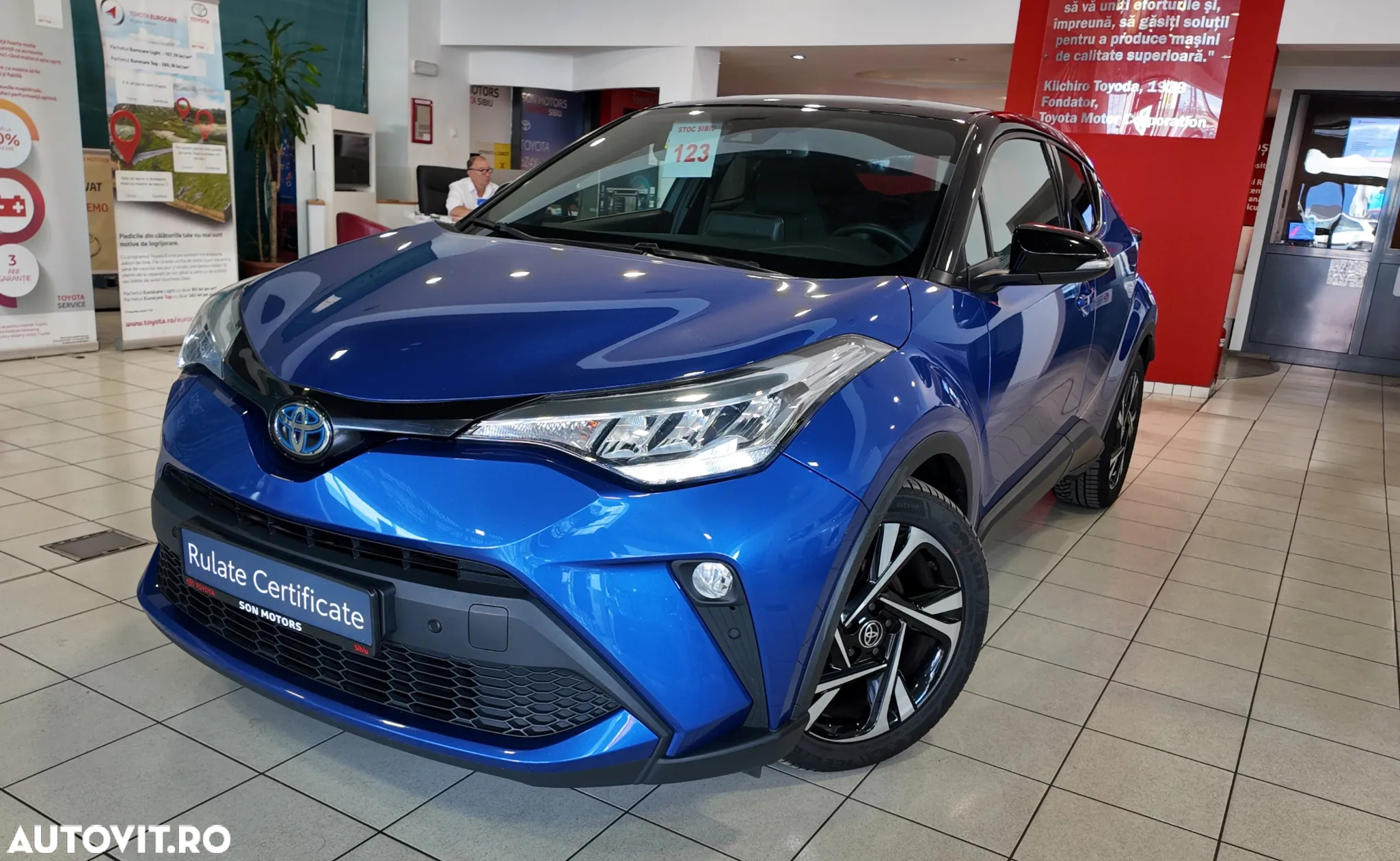 Toyota C-HR 1.8 HSD 122 CP 4x2 CVT C-ult Style bi-tone - 3