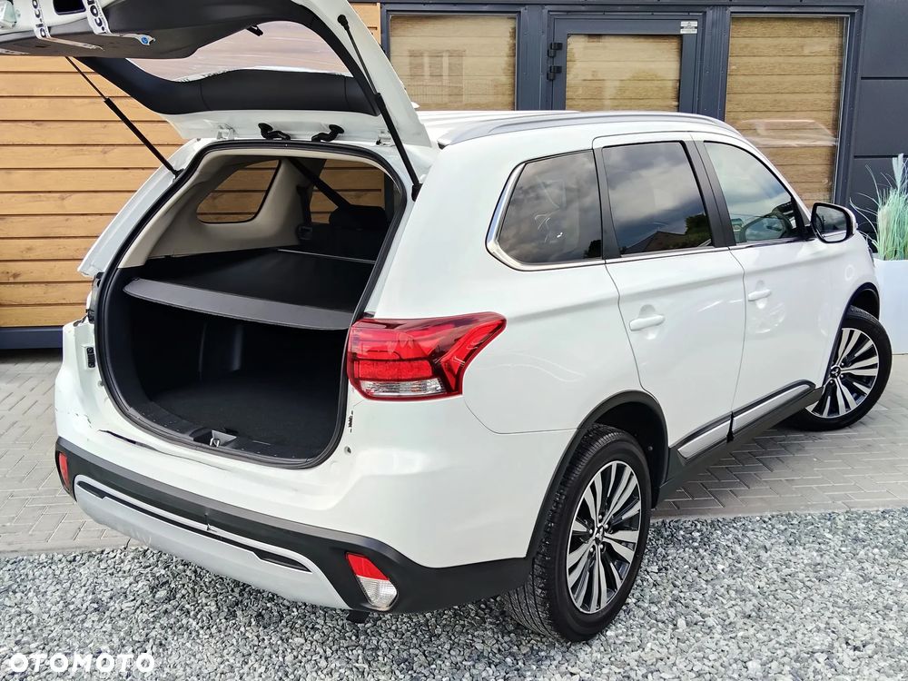 Mitsubishi Outlander 2.0 2WD CVT Spirit+ - 33