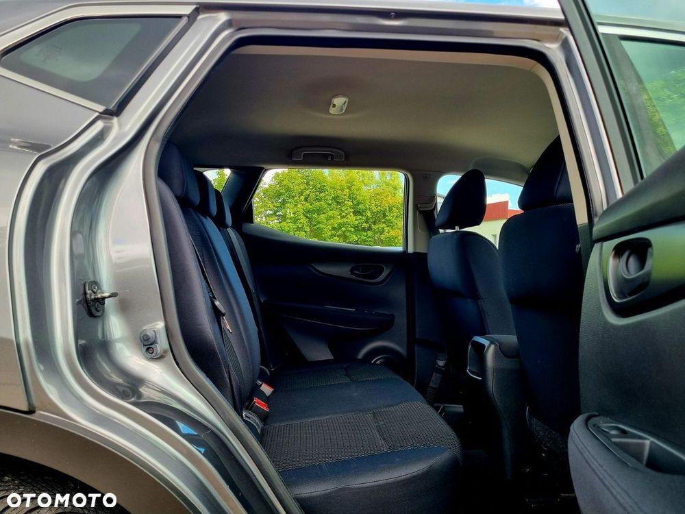 Nissan Qashqai 1.2 DIG-T Visia - 9
