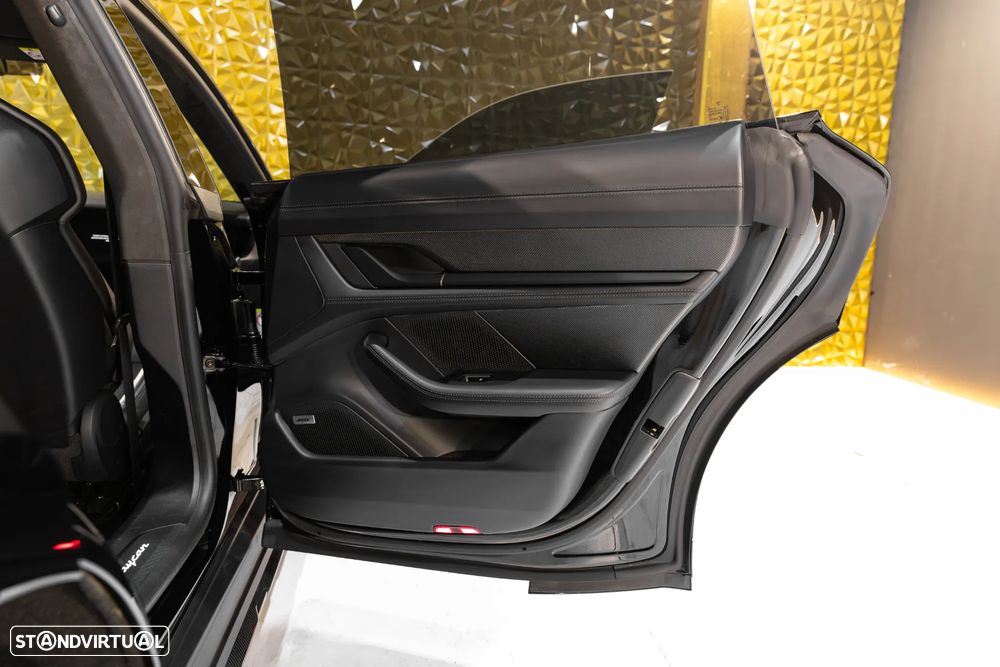 Porsche Taycan Cross Turismo Turbo S - 26