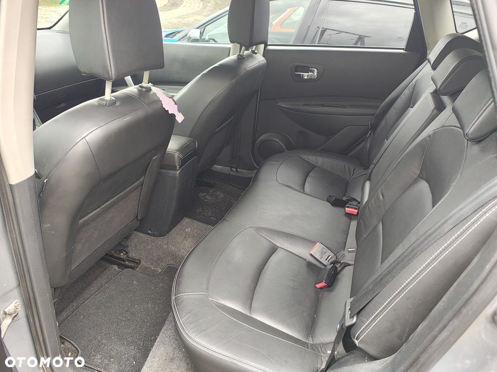 Nissan Qashqai 2.0 dCi DPF tekna - 17