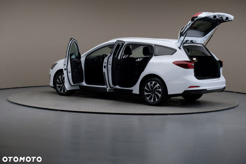 Ford Focus - 7