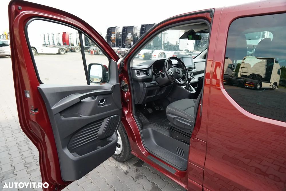 Renault TRAFIC III / AUTOBUZ / 9 LOCURI / 2022 / PRIMUL PROPRIETAR / REVIZAT - 17