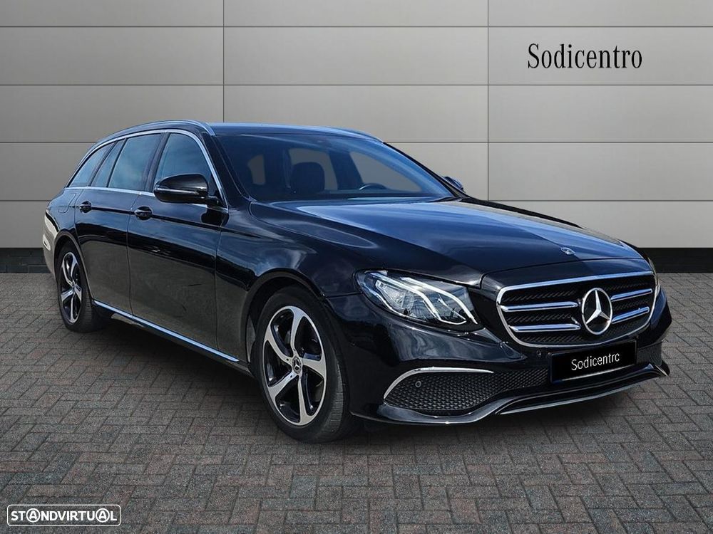 Mercedes-Benz E 220 d Avantgarde - 4