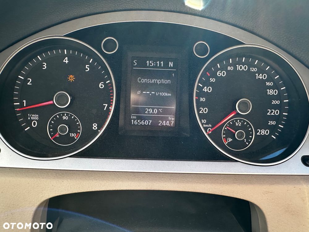 Volkswagen Passat 1.8 TSI Comfortline DSG - 19