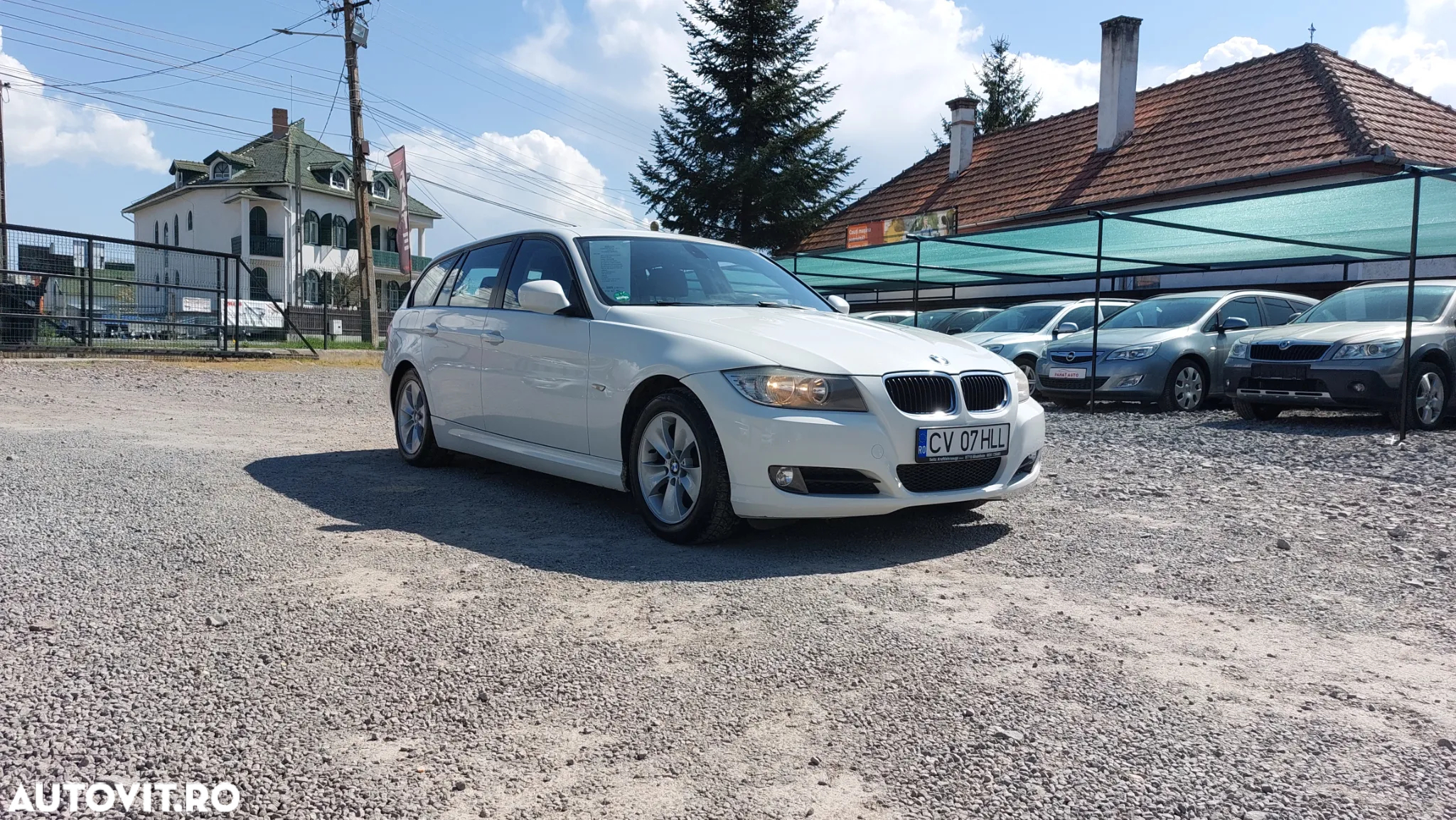 BMW Seria 3 318d - 3