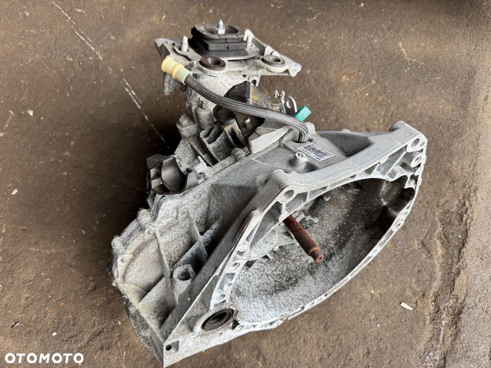RENAULT LAGUNA III 2.0 16V SKRZYNIA BIEGÓW TL4M1GR