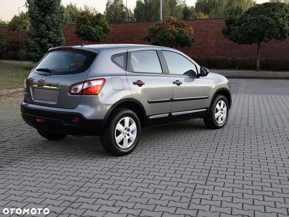 Nissan Qashqai 1.6 Visia - 4