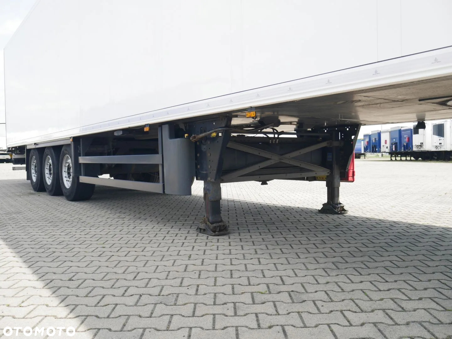 Schmitz Cargobull Chłodnia 60 / Doppelstock / Thermo King 300 / TIP 640641 - 10
