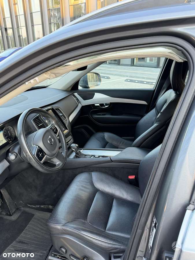 Volvo XC 90 T6 AWD Momentum Pro - 7