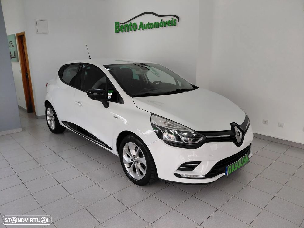 Renault Clio 1.2 16V 75 LIMITED - 3