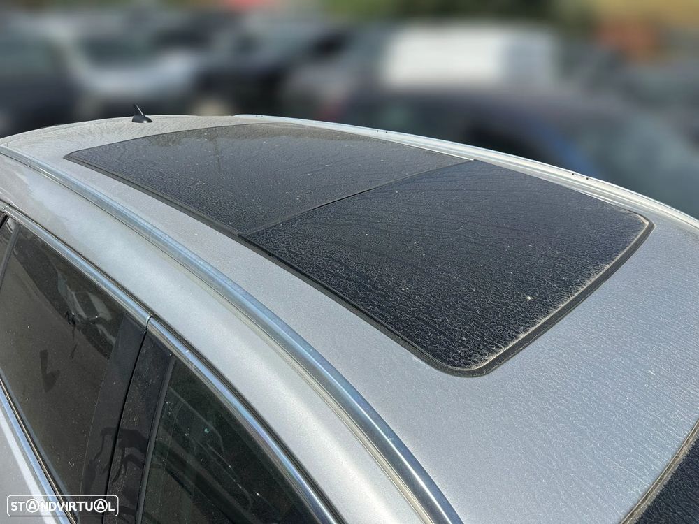 Opel Insignia A Sports Tourer 2.0 CDTI ref A20DTH de 2010 para peças - 3