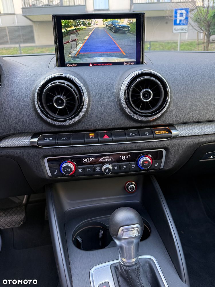 Audi A3 Sportback - 16
