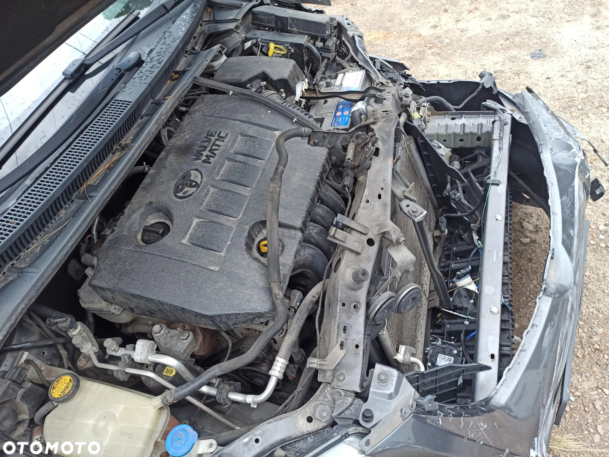 Toyota Avensis 2.0 Premium MS - 19