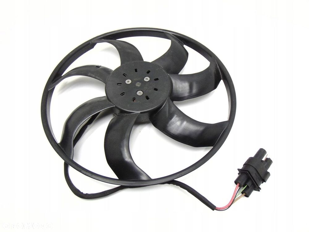 WENTYLATOR CHŁODNICY 5Q0121203CP GOLF VII A3 8V - 2