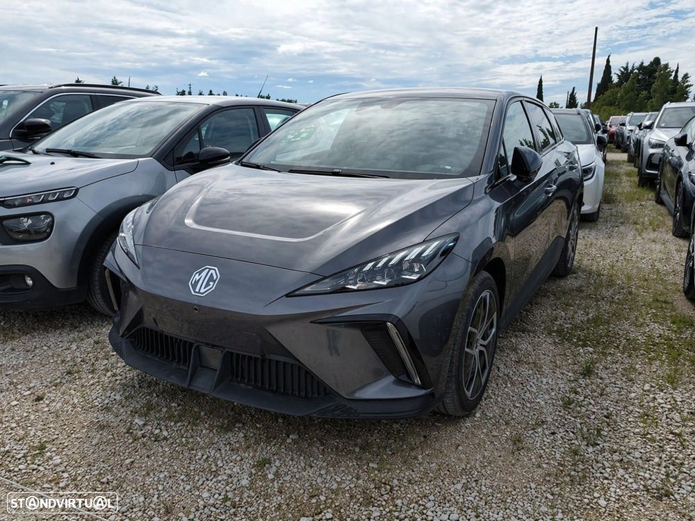 MG MG4 64 kWh Luxury - 2