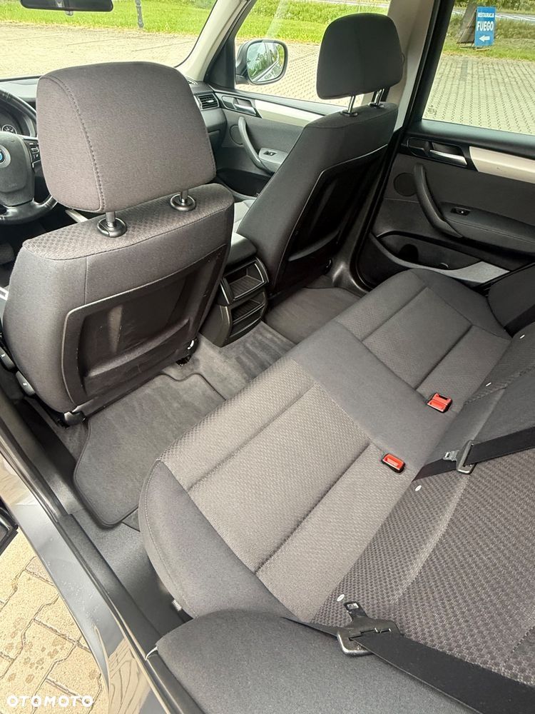 BMW X3 xDrive20i xLine - 20